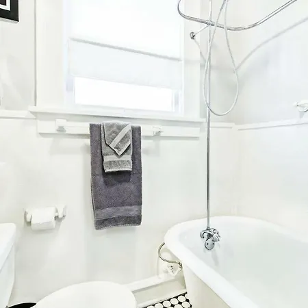 Urban Convenience Studio Flat Dallas Esterno foto